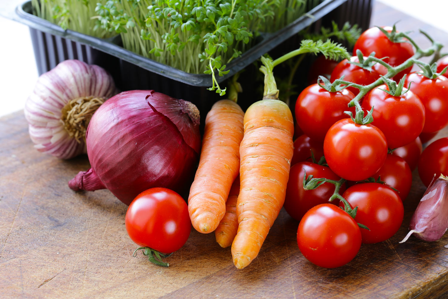 15 container gardening vegetables to cultivate at home